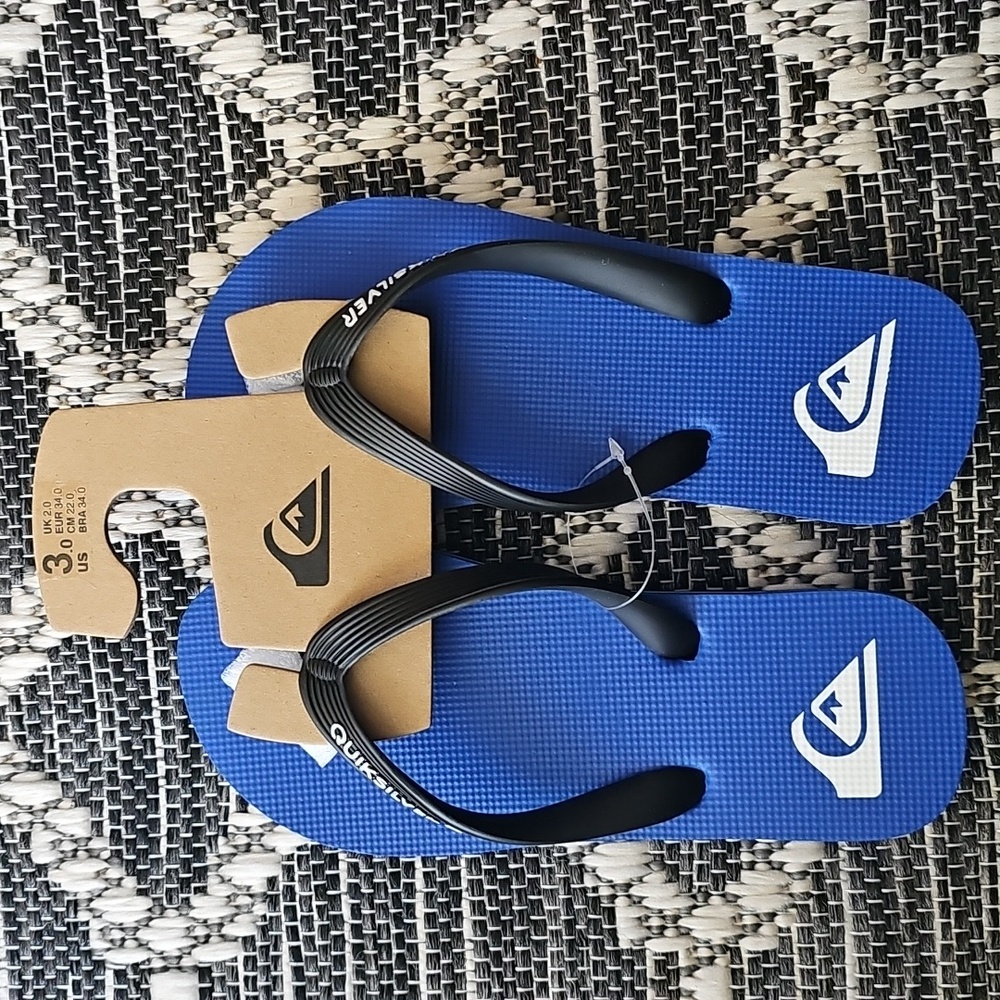 NWT Boys Quiksilver Flip Flops